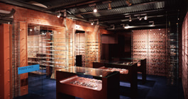 POKER FACE Yokohama Akarenga